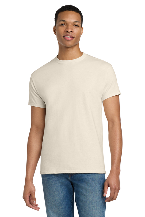 GILDAN - Ultra Cotton 100% US Cotton T-Shirt. 2000 in Nuetral